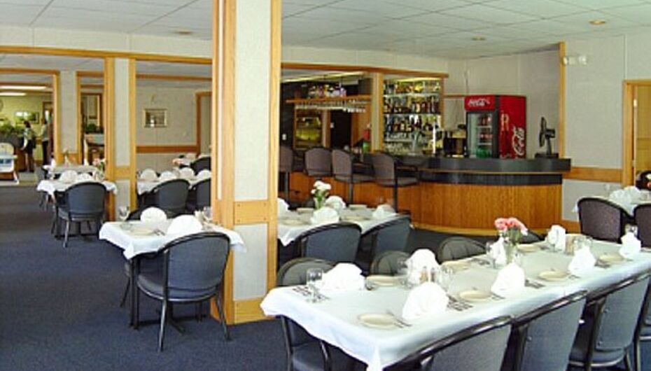 Отзывы о ресторане Vlad Motor Inn / Влад Мотор Инн