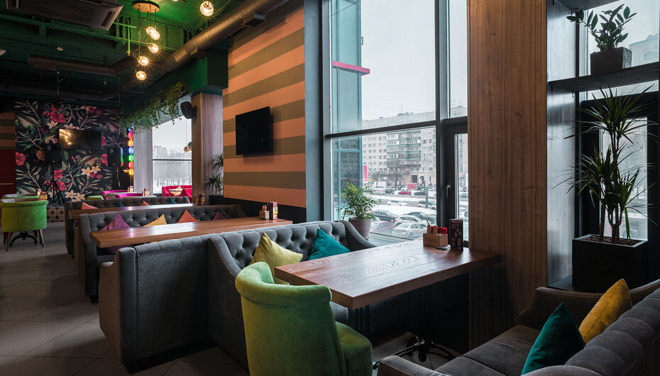 Бар Feromon na Grazhdanskom