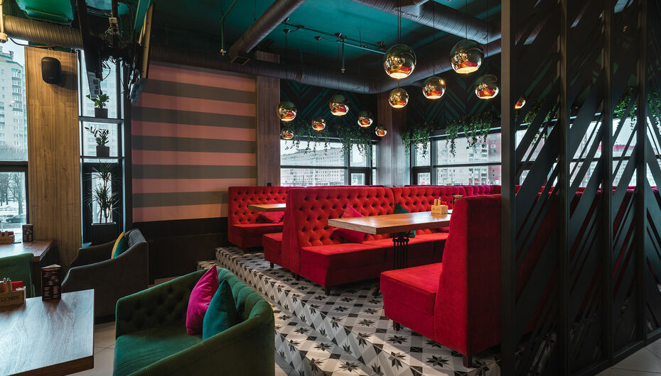 Бар Feromon na Grazhdanskom