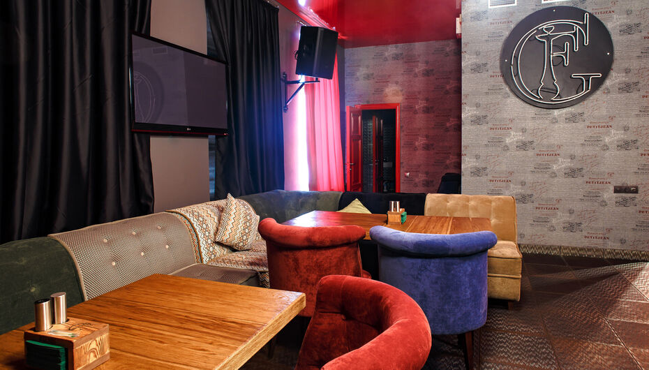 Бар Feromon Primorskaya