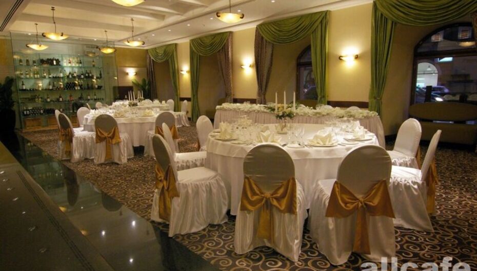 Ресторан Барбазан / Barbazan