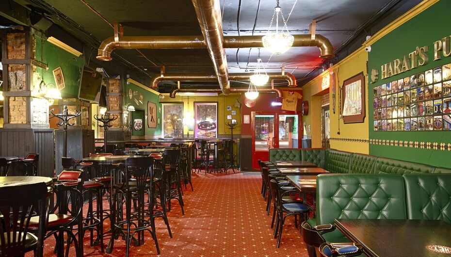 Бар Harat's Pub