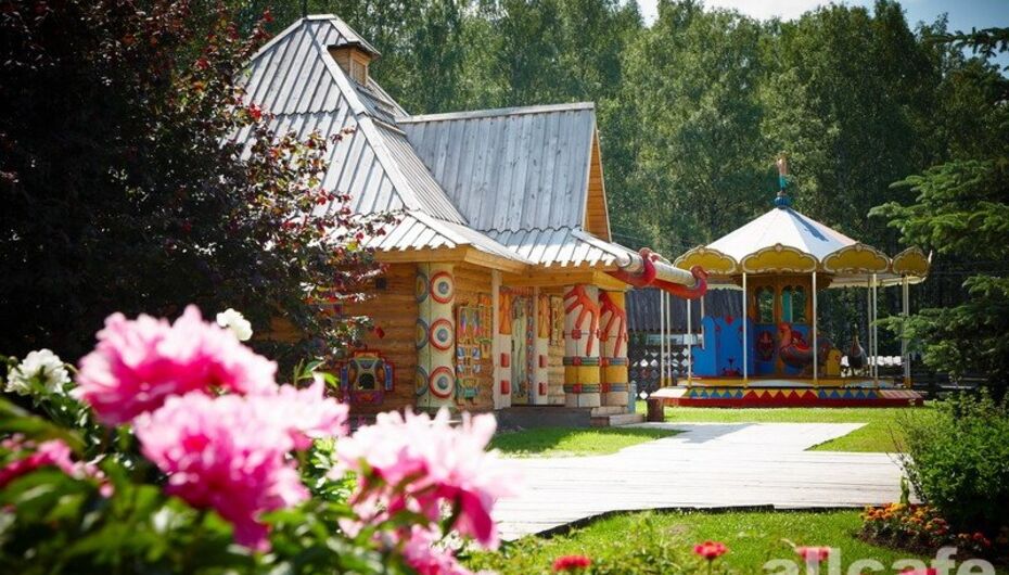 Подворье Павловск