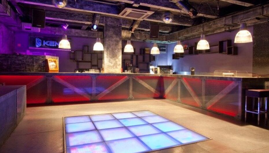 Отзывы о клубе Гараж