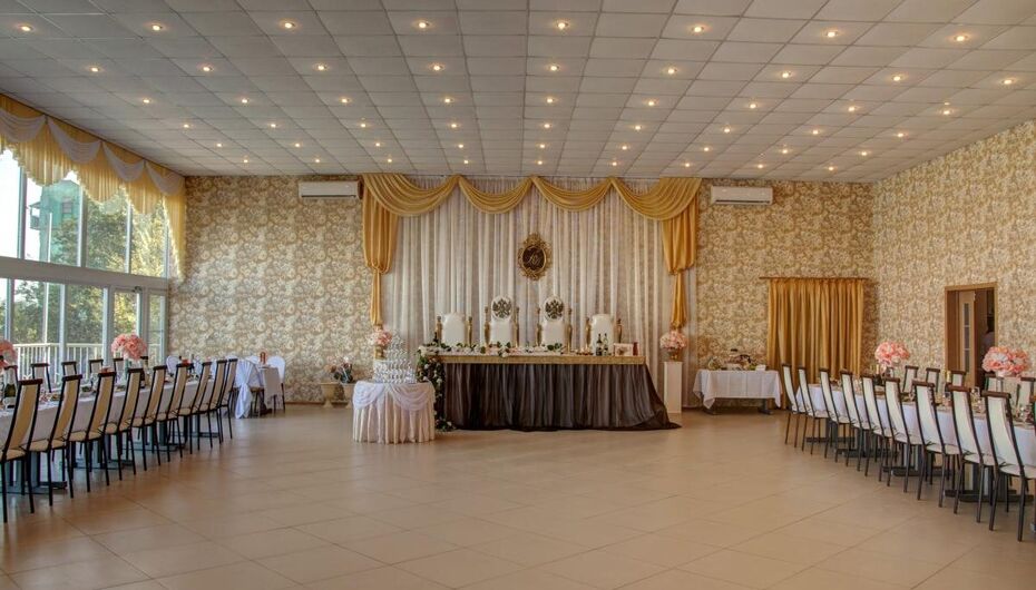 Ресторанный комплекс Алые Паруса