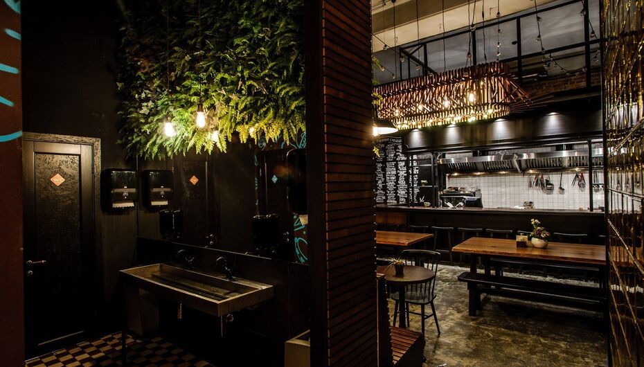 Бар Pine Bar