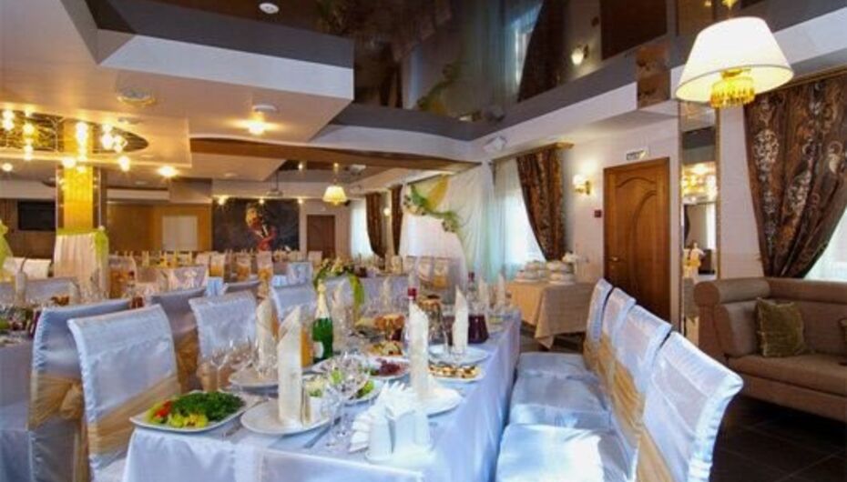 Банкетный зал Континент-Хауз