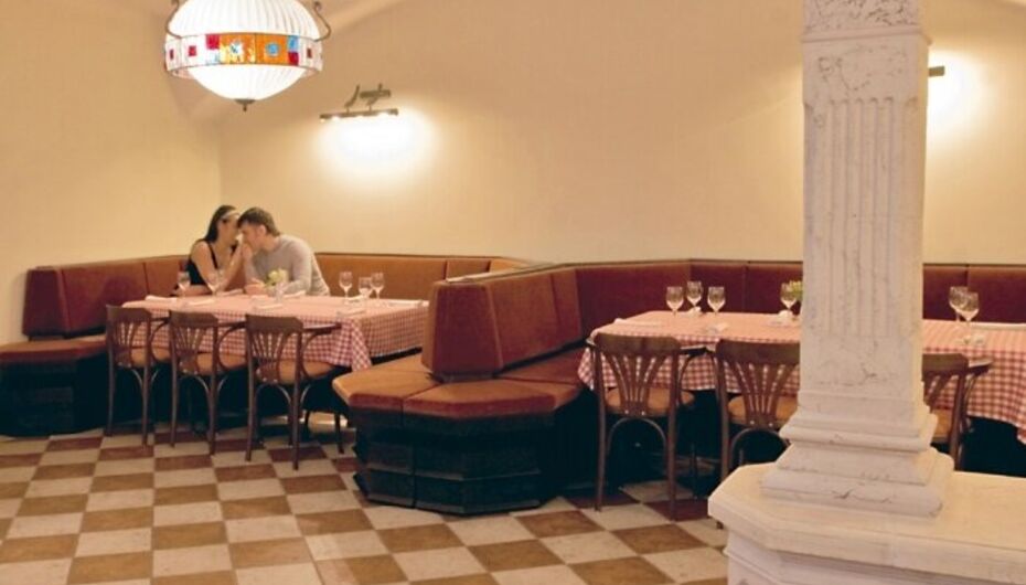 Ресторан Mama Roma / Мама Рома