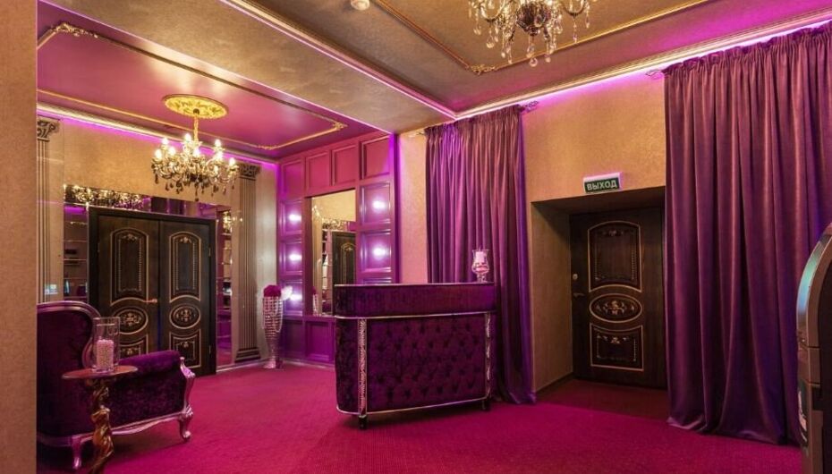 Кабаре Show Girls