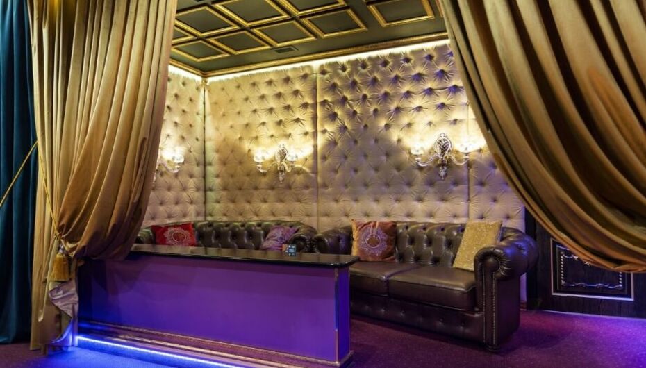 Кабаре Show Girls