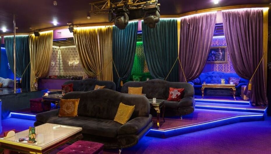 Кабаре Show Girls