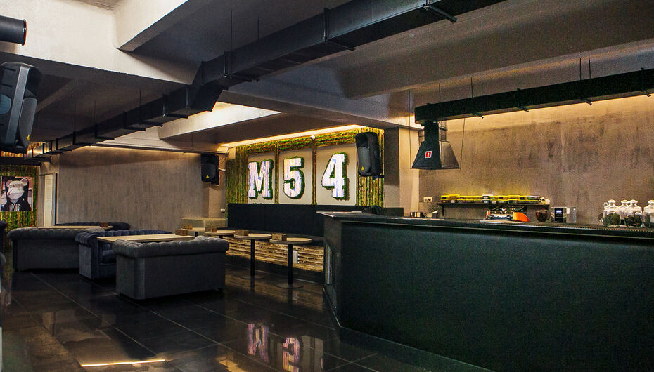 Ресторан M54 LOUNGE