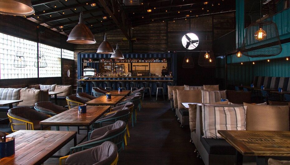 Паб Залечь на дно в Гамбург