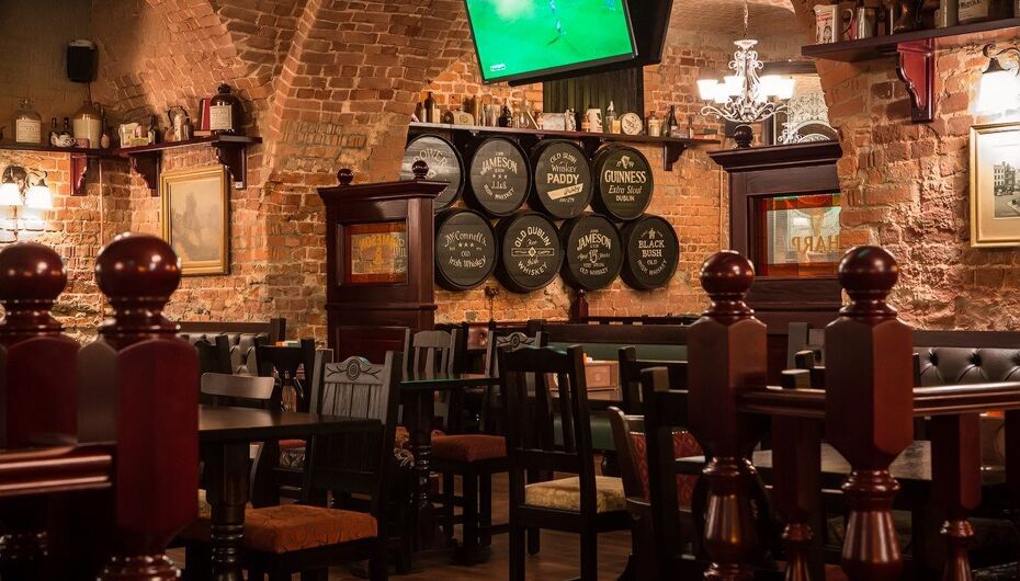 Паб Tap & Barrel Pub