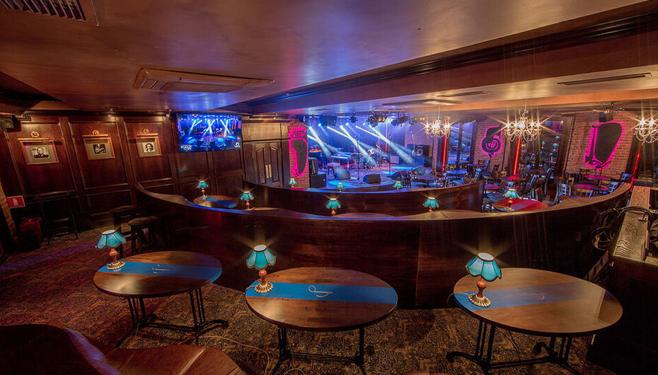 Клуб Kozlov Club