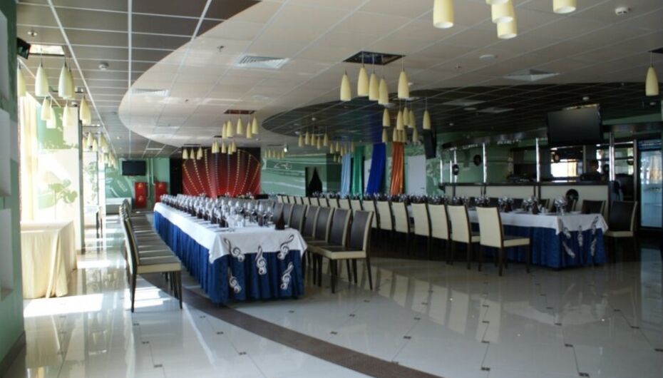 Банкетный зал Айсберг