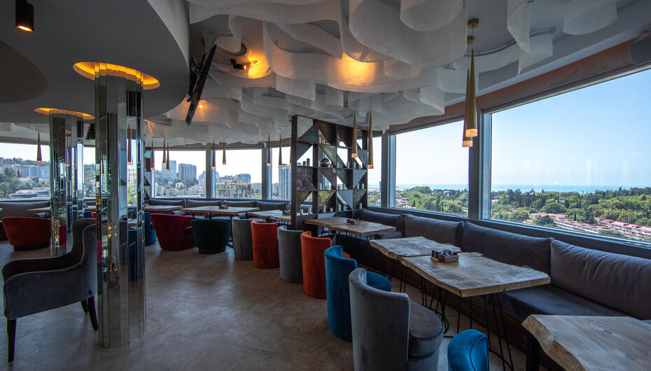 Ресторан SKY & WINE