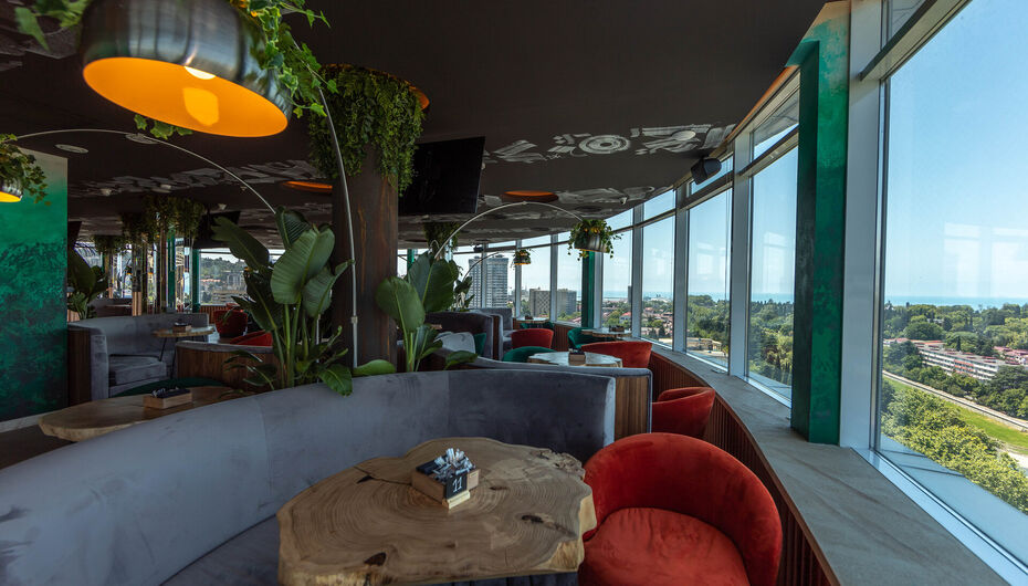 Ресторан SKY & WINE