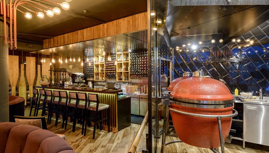 Гриль и бутыль