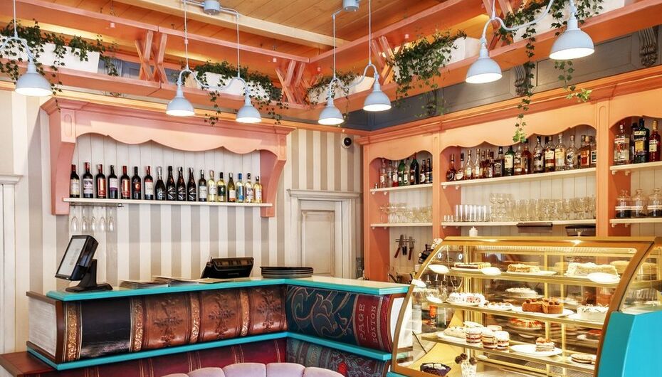 Кафе Алиса в стране чудес