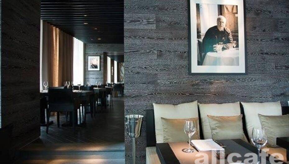 Ресторан Майкл`с / Michael`s