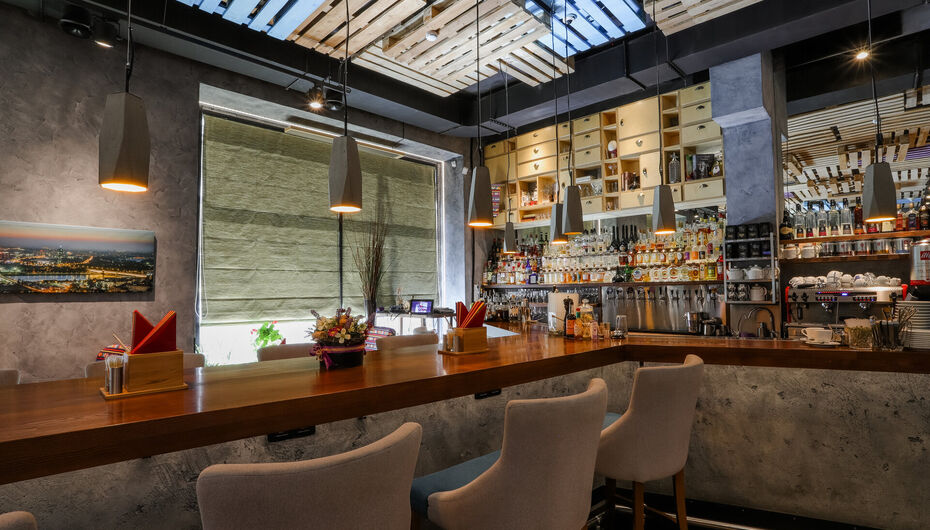 Ресторан Serbish