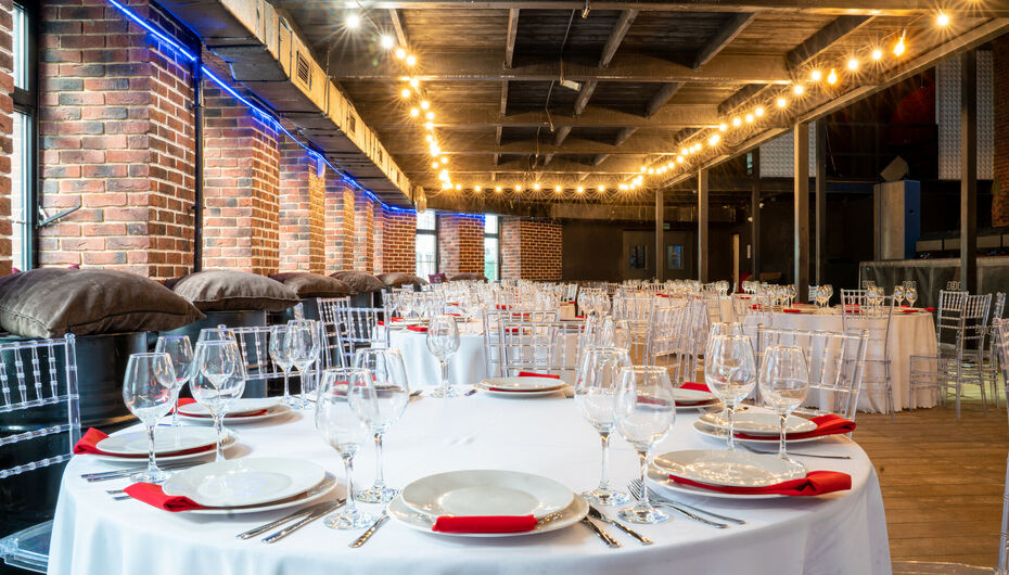 Банкетный зал Izi