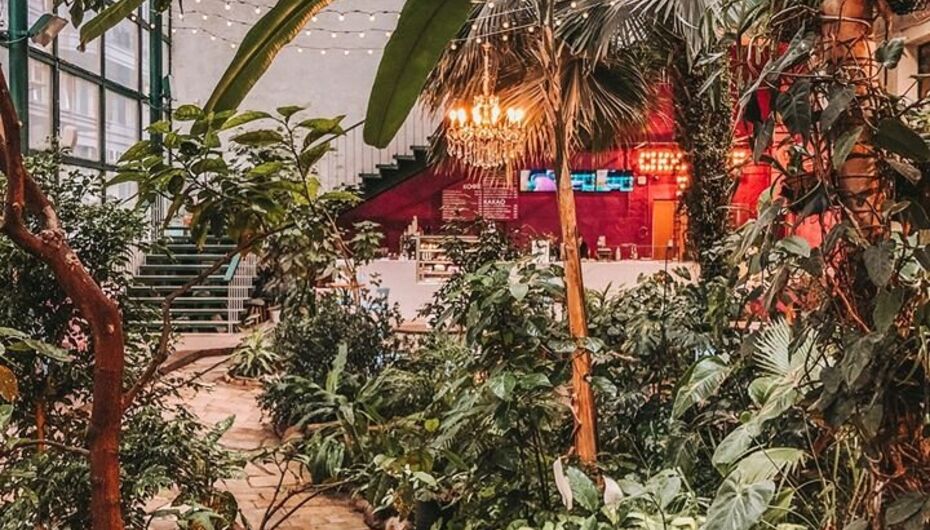 Кофейня Chocolate Bar Secret Garden