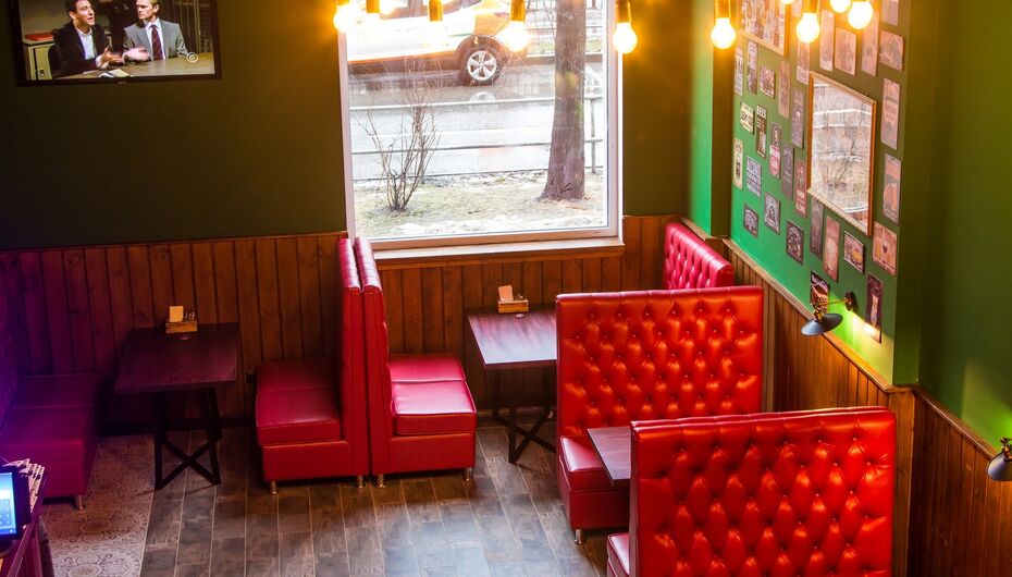 Бар МакЛарен'с Паб