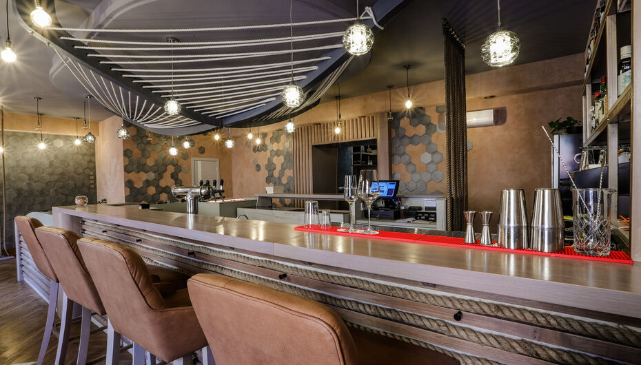 Ресторан Lodka Seafood Oyster Bar