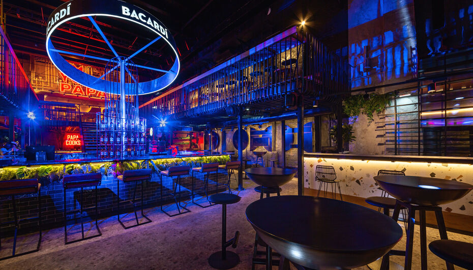 Ресторан PAPA Barvillage Moscow