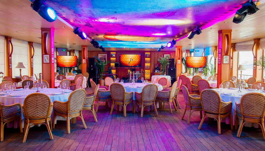 Ресторан Yacht Event