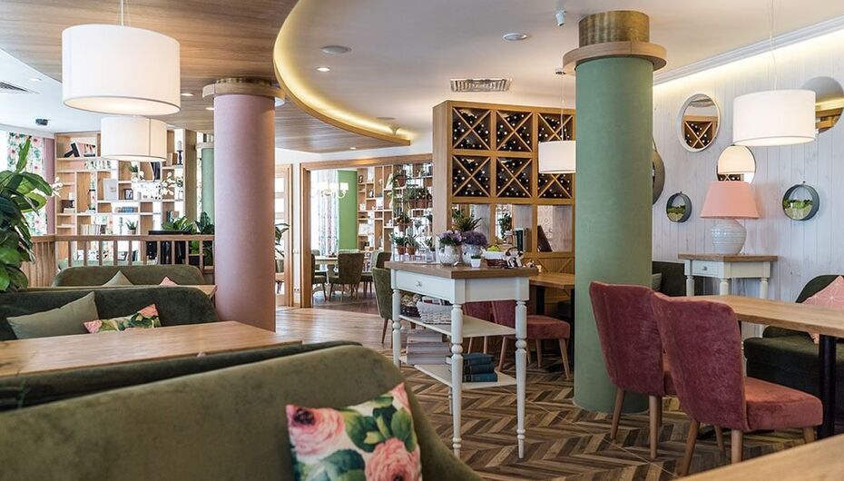 Ресторан Своя компания