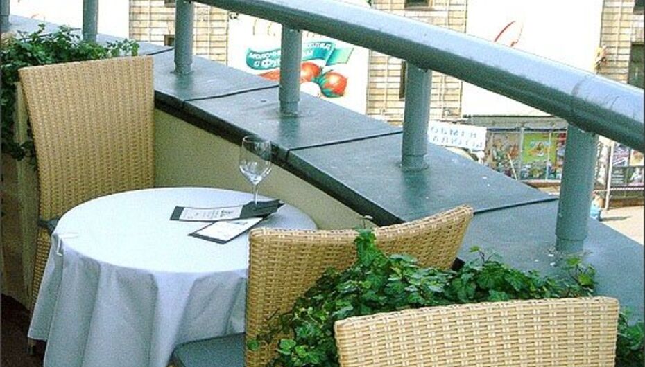 Винный бар Vinoteca Dissident / Винотека Диссидент