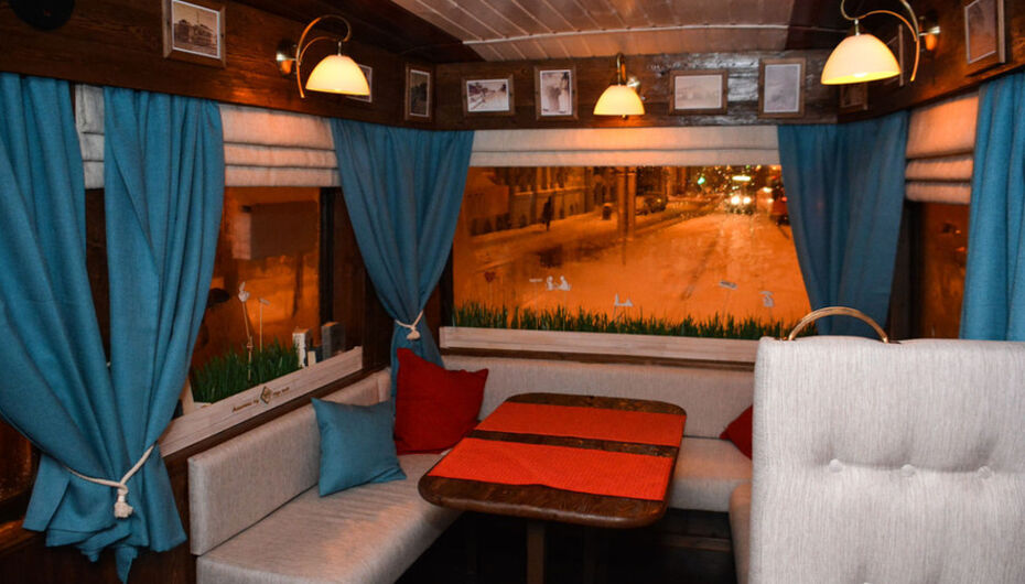 Кафе Romantic Tram Cafe