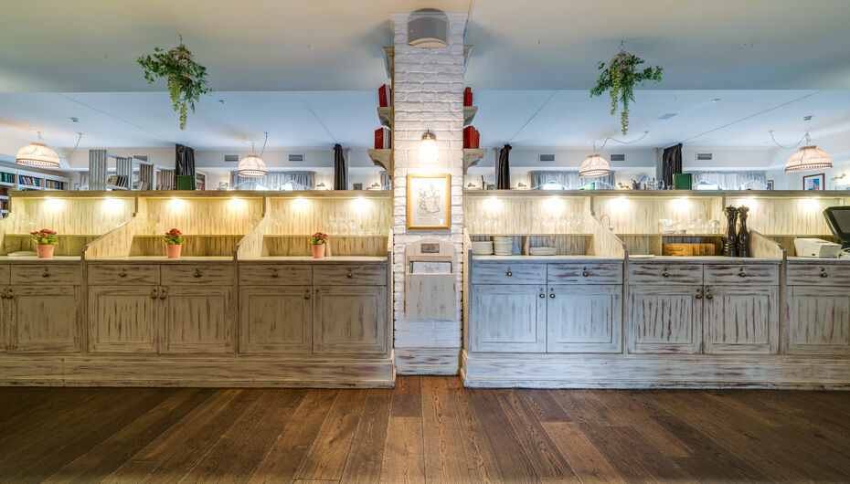 Ресторан Stroganoff Bar and Grill