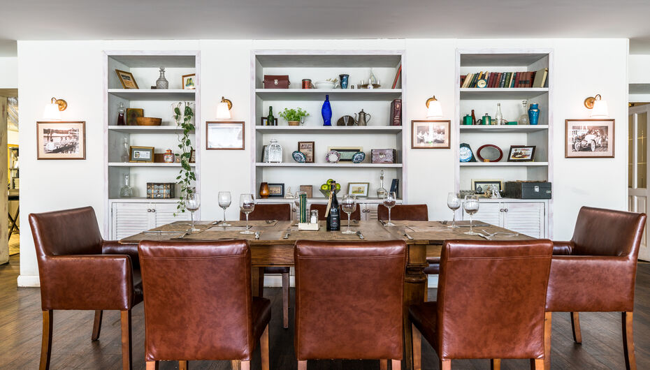 Ресторан Stroganoff Bar and Grill