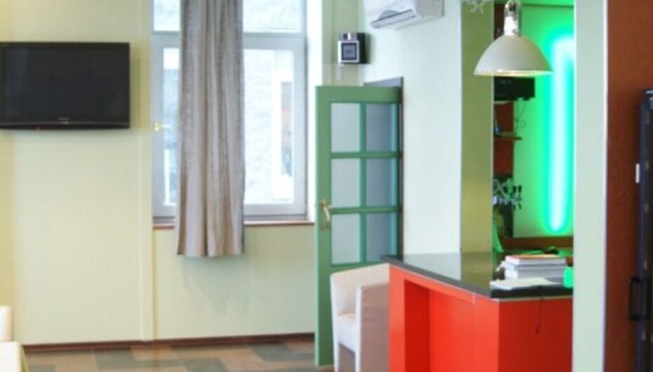 Кафе-ресторан Зеленая дверь