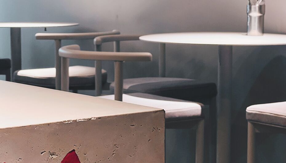 Кафе Cake & Bubbles