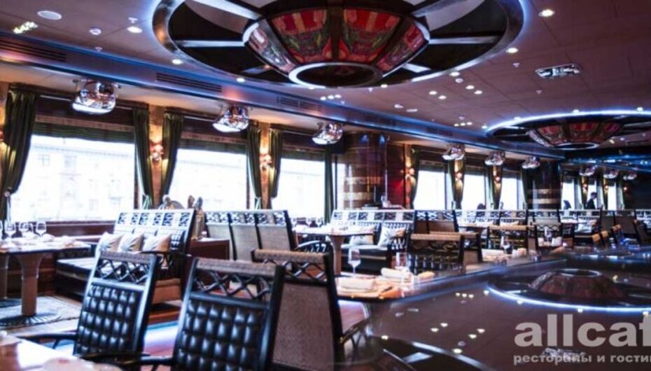 Клуб-ресторан Лодка