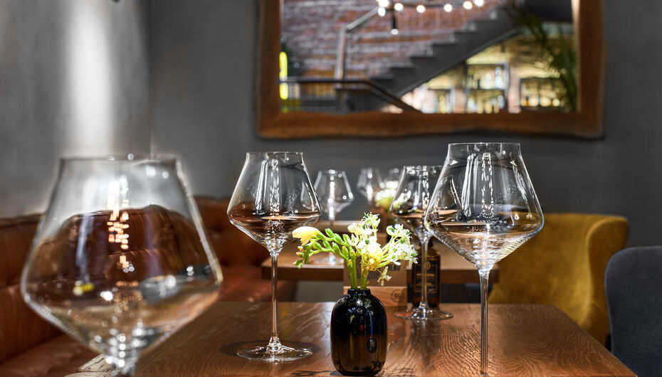 Бистро Goose Goose / Goose Goose Bistro