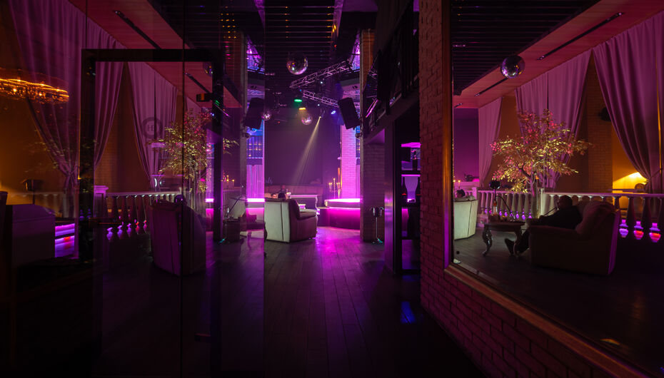 Отзывы о клубе Elysium Hall