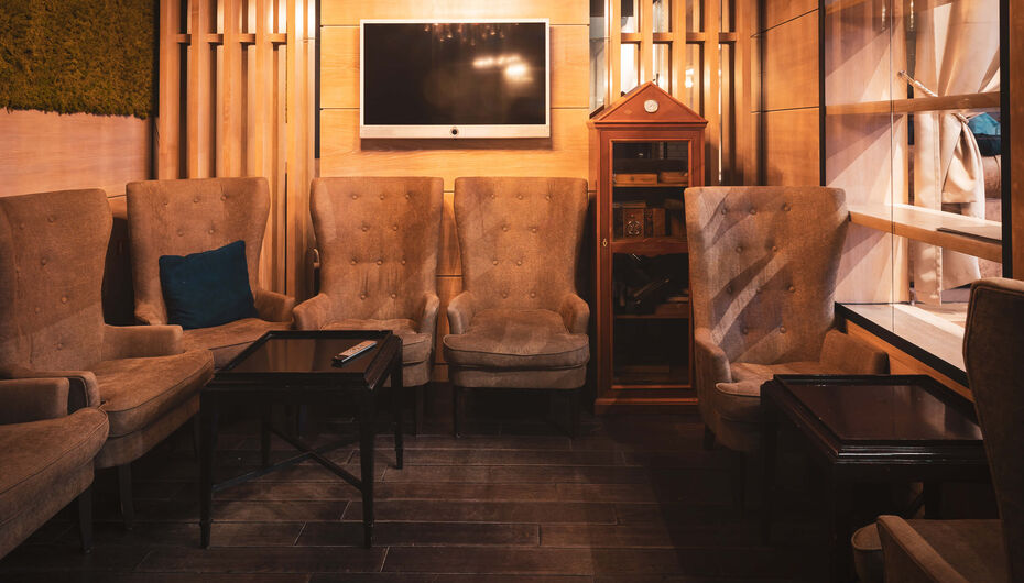 Отзывы о клубе Elysium Hall