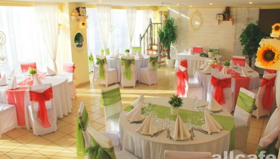 Ресторан LeTo / Лето