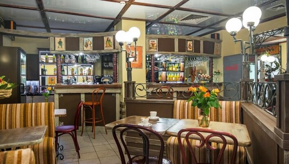 Кафе Creperie De Paris