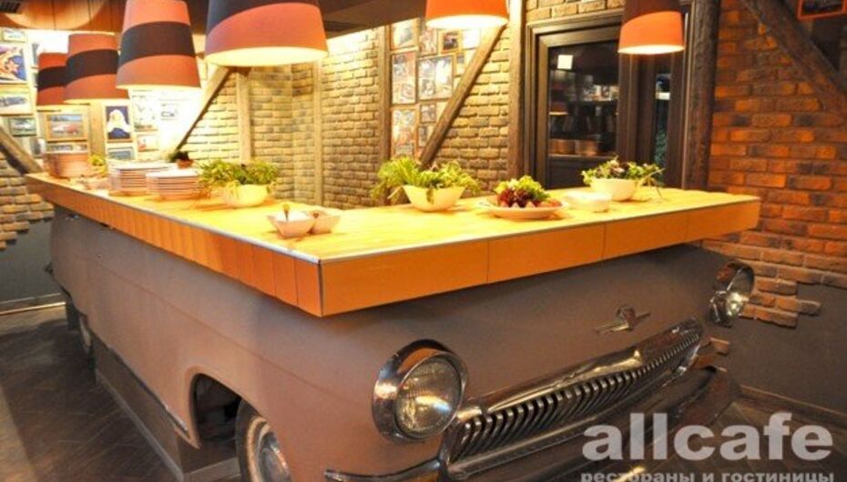 Кафе Холостяк - Гараж