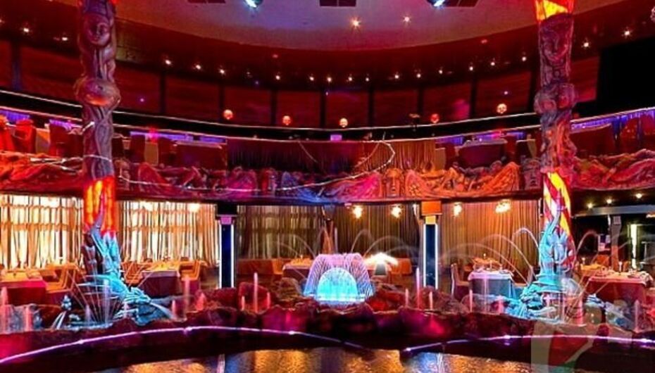 Банкетный зал Шоу-холл Атмосфера