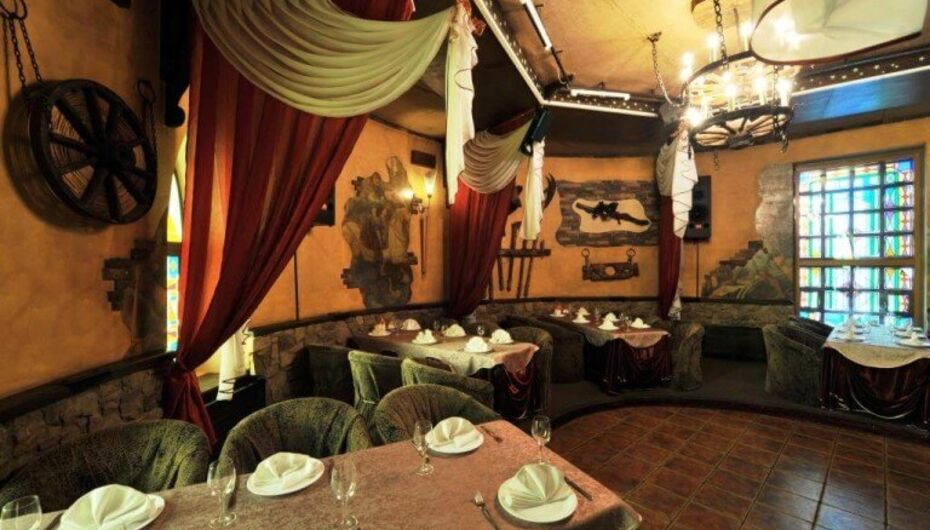 Отзывы о ресторане Замок в долине