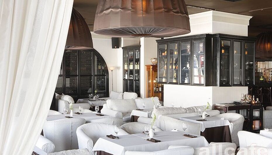 Ресторан Simple Pleasures / Симпл Плеже