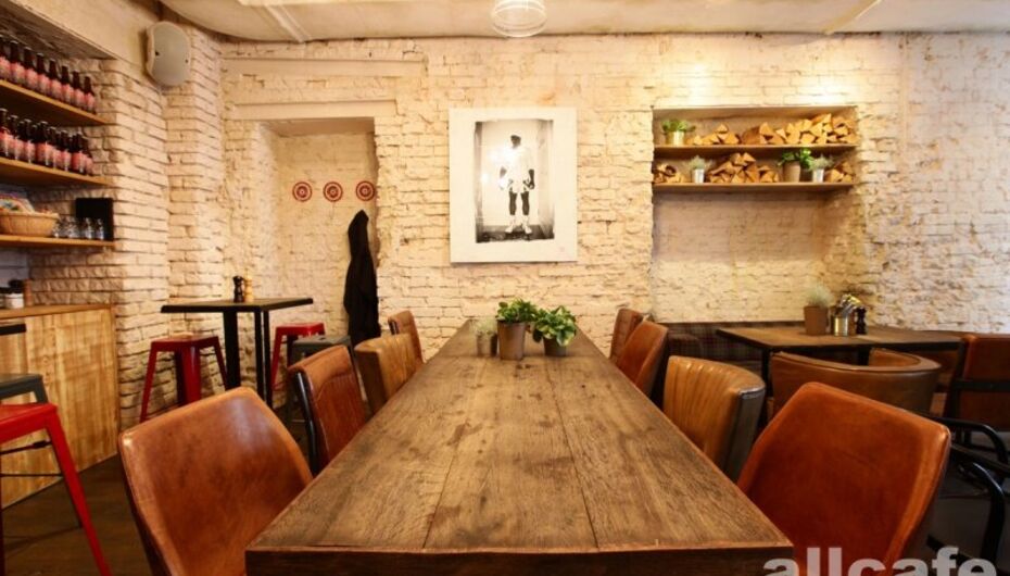 Пиццерия BKLYN: Brooklyn Pizza Pie